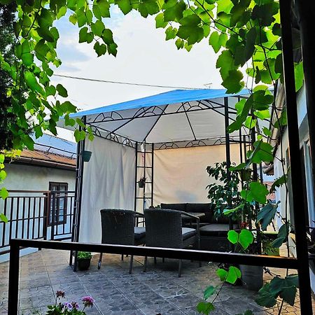 Studio Apartments Siesta SJJ Buitenkant foto