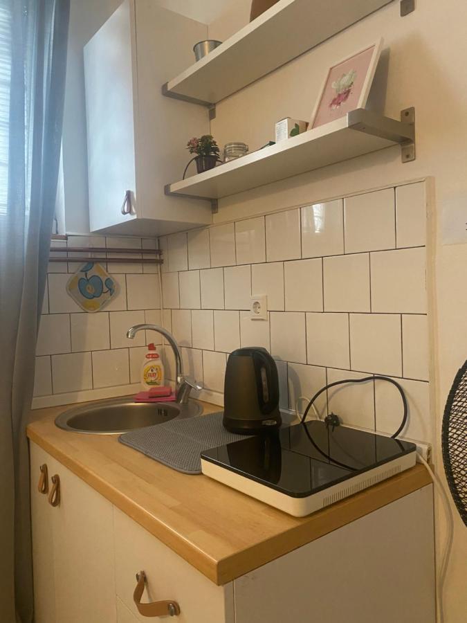 Studio Apartments Siesta SJJ Buitenkant foto